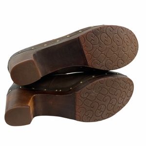 UGG Australia Sz 10  Brown Clog Boot
